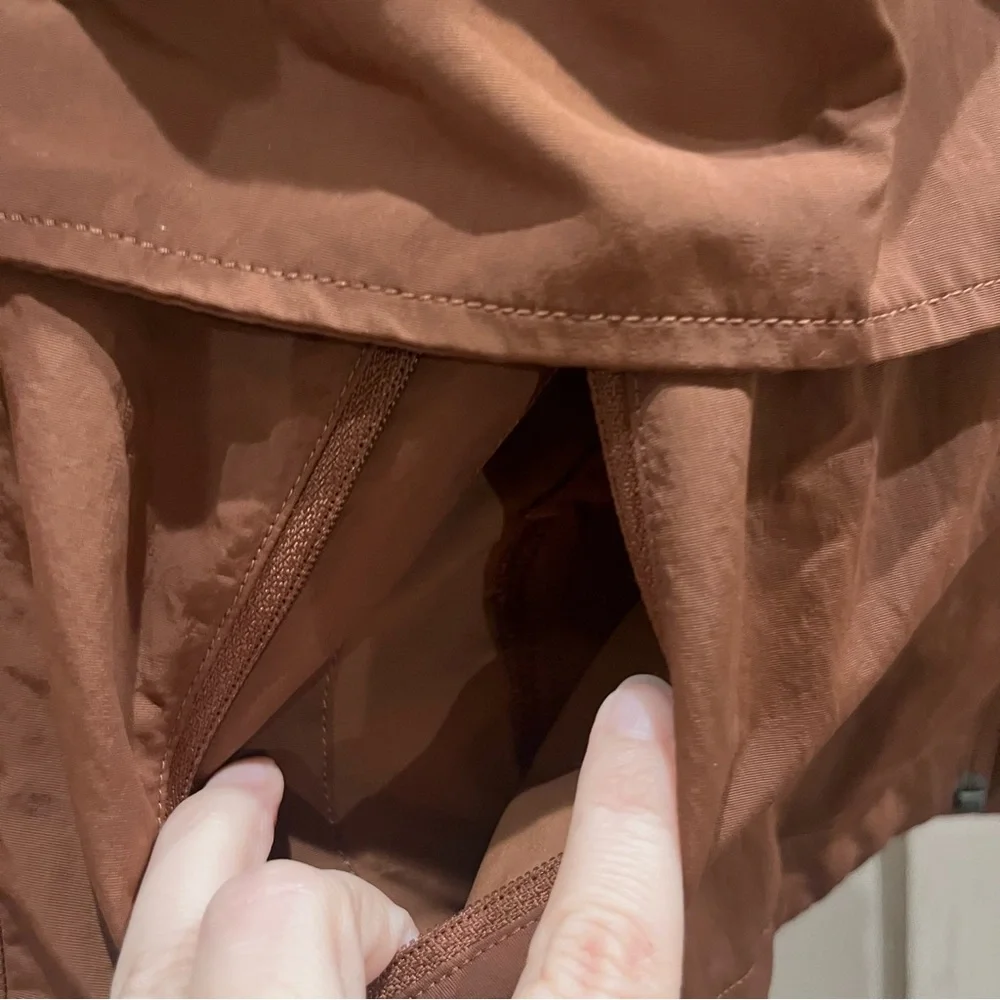 lululemon athletica Always Effortless Jacket Roasted Brown Size 6 - Picture 6 of 9